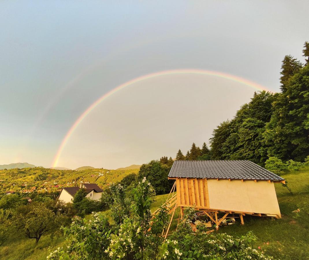 Rainbow Chalet Bran  Eksteriør bilde
